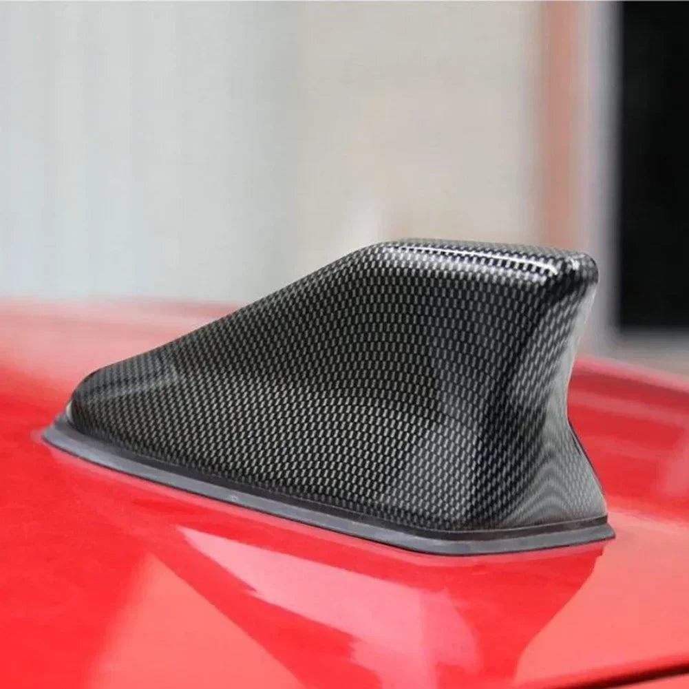 Carbon Fiber Look Car Roof Top Mount Shark Fin Aerial Antenna Toppers Auto Radio AM FM Antenna Signal Amplifier Aerial Universal